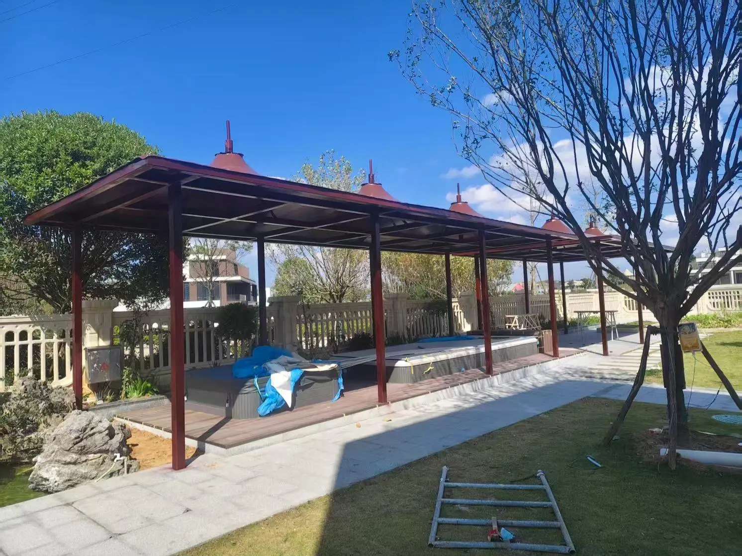 贵州德江园区小区膜结构停车棚怎么选？本地源头工厂拆解三大坑，避开返修翻倍成本